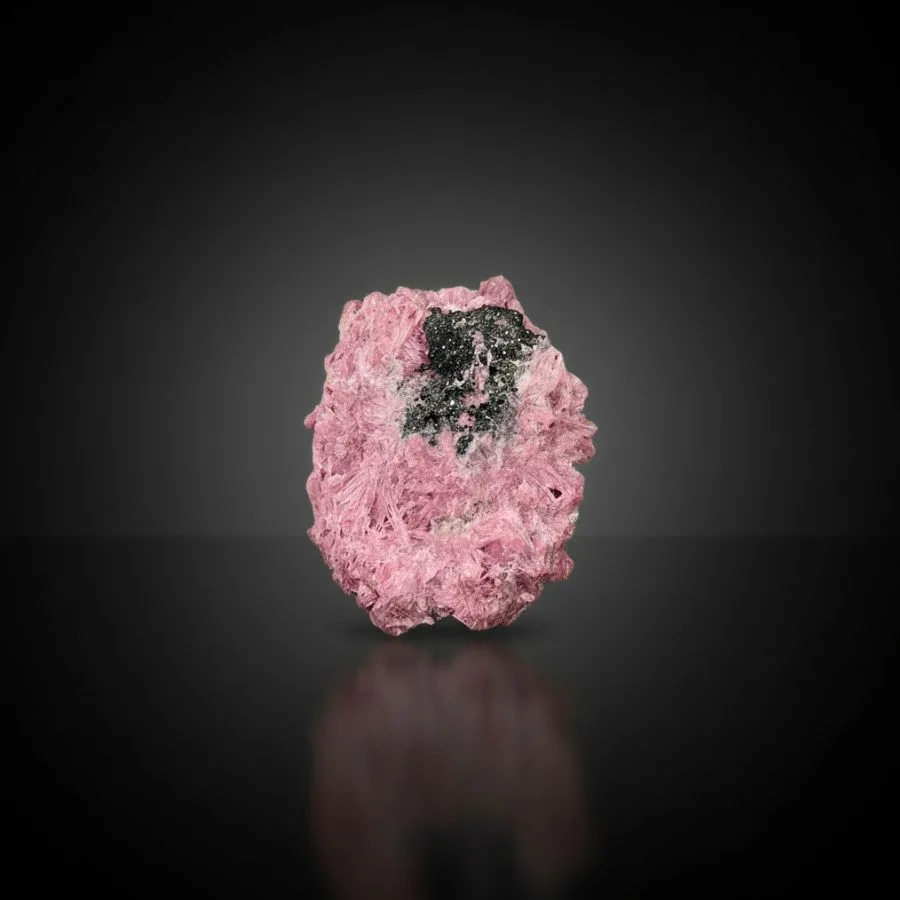 Rhodonite from San Martín Mine, Chiurucu, Ancash, Peru - image 3