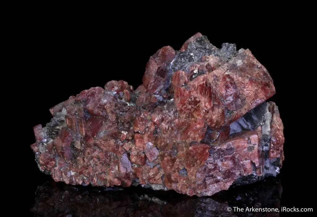 Rhodonite in Galena - image 6