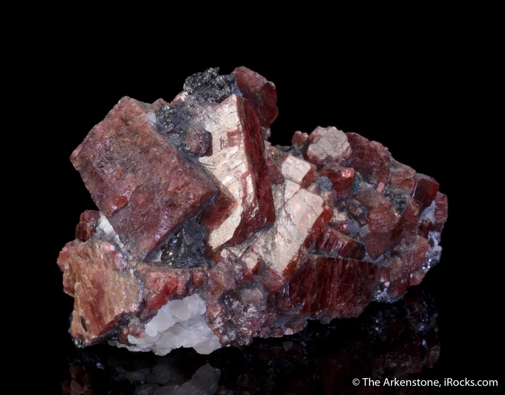 Rhodonite in Galena - image 5