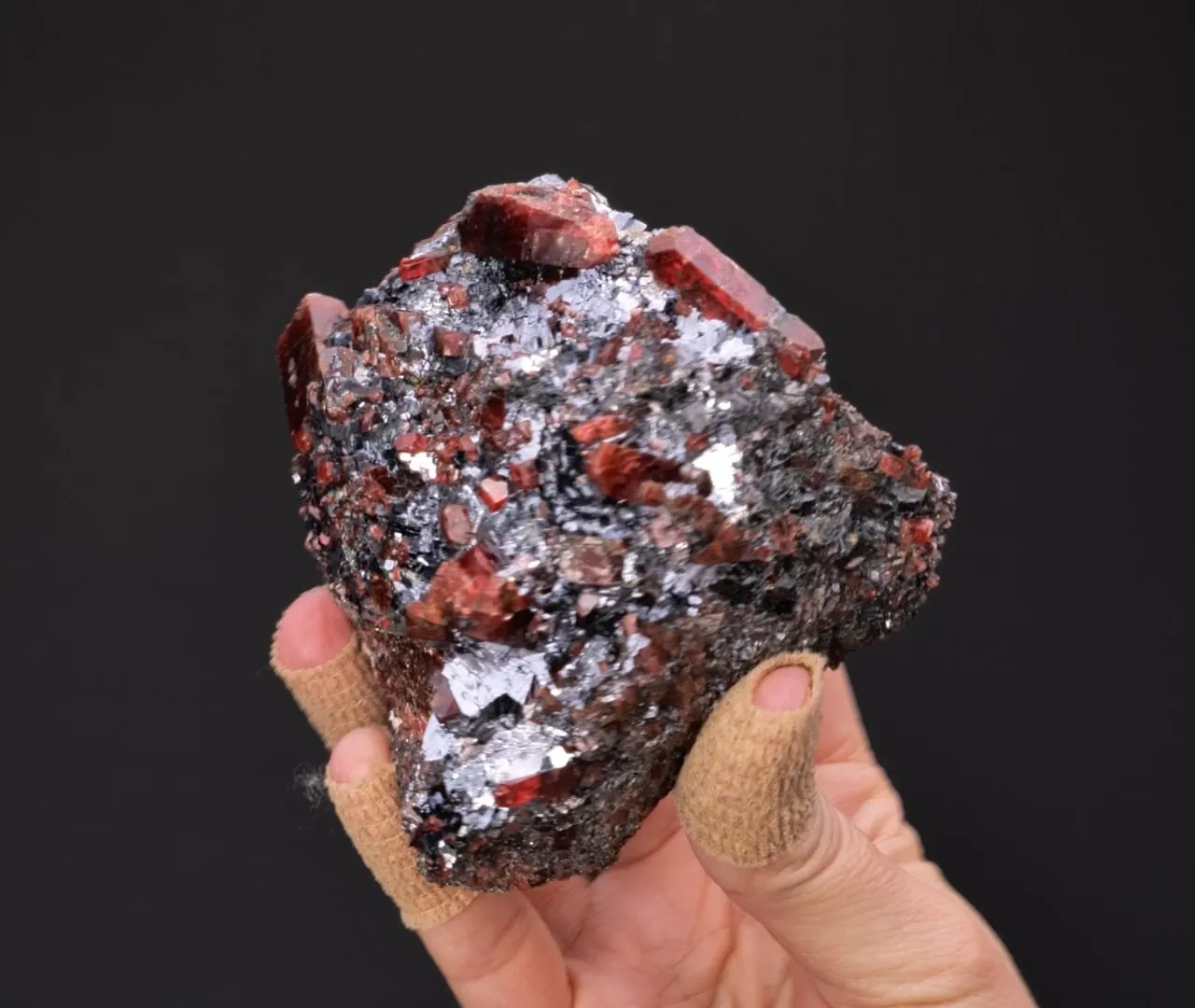 Rhodonite in Galena - image 2
