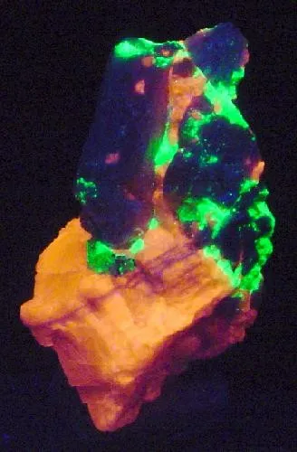 Rhodonite, Willemite, Calcite - image 2