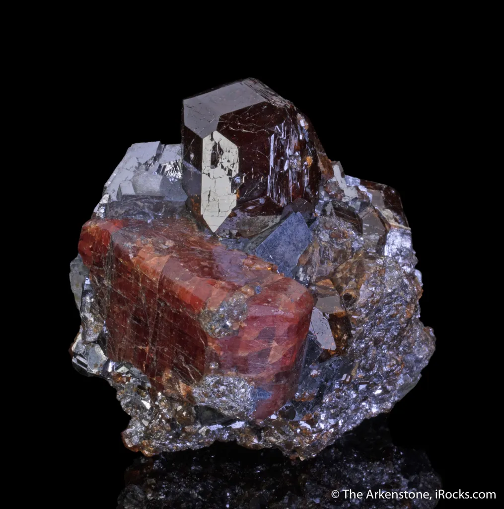 Rhodonite with Spessartine Garnet - image 2