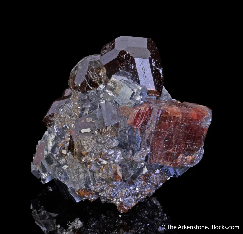 Rhodonite with Spessartine Garnet - image 4