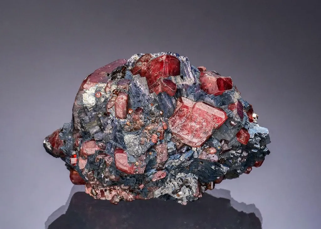 RHODONITE with SPESSARTINE in GALENA