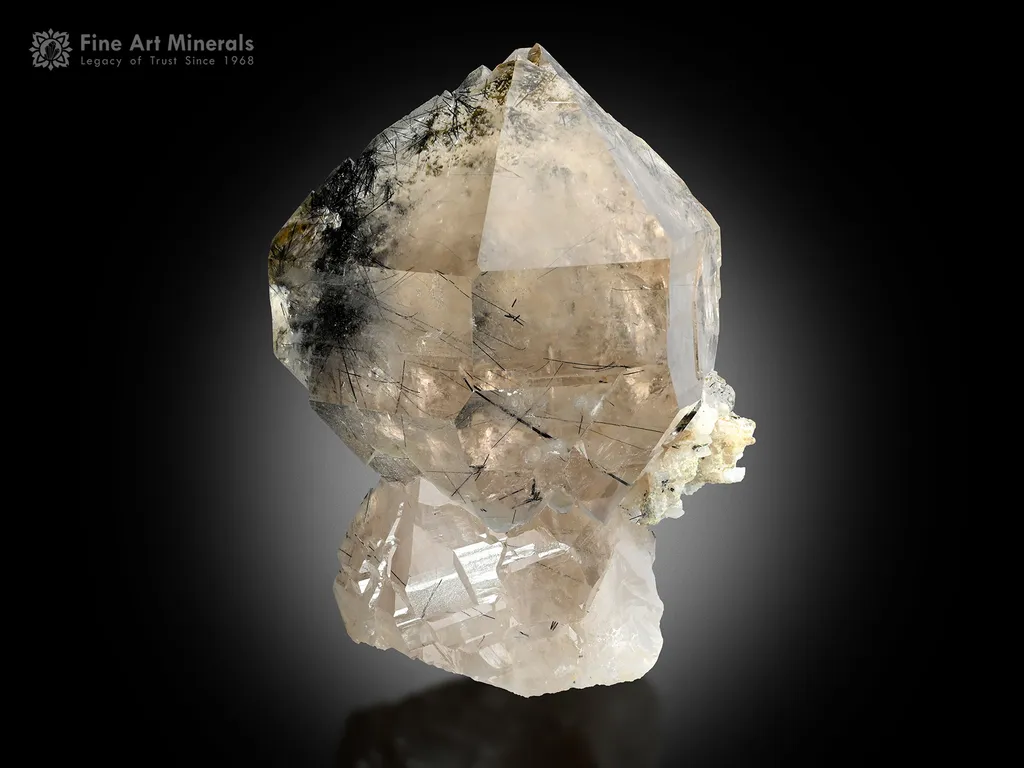 Riebeckite Quartz from Pakistan image
