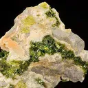 Rodalquilarite on Alunite - image 2
