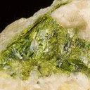 Rodalquilarite on Alunite - image 3