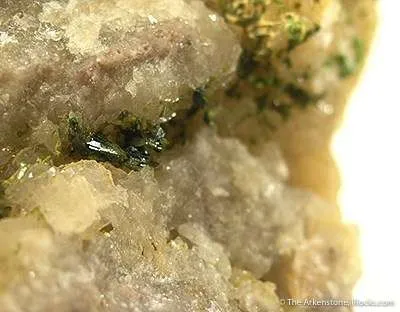 Rodalquilarite on Alunite - image 2