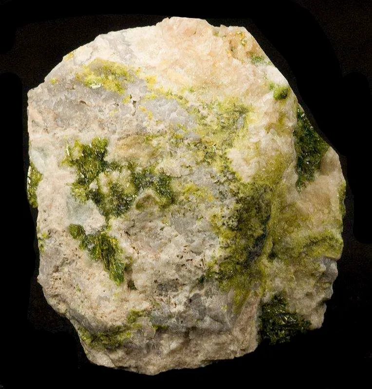 Rodalquilarite on Alunite image