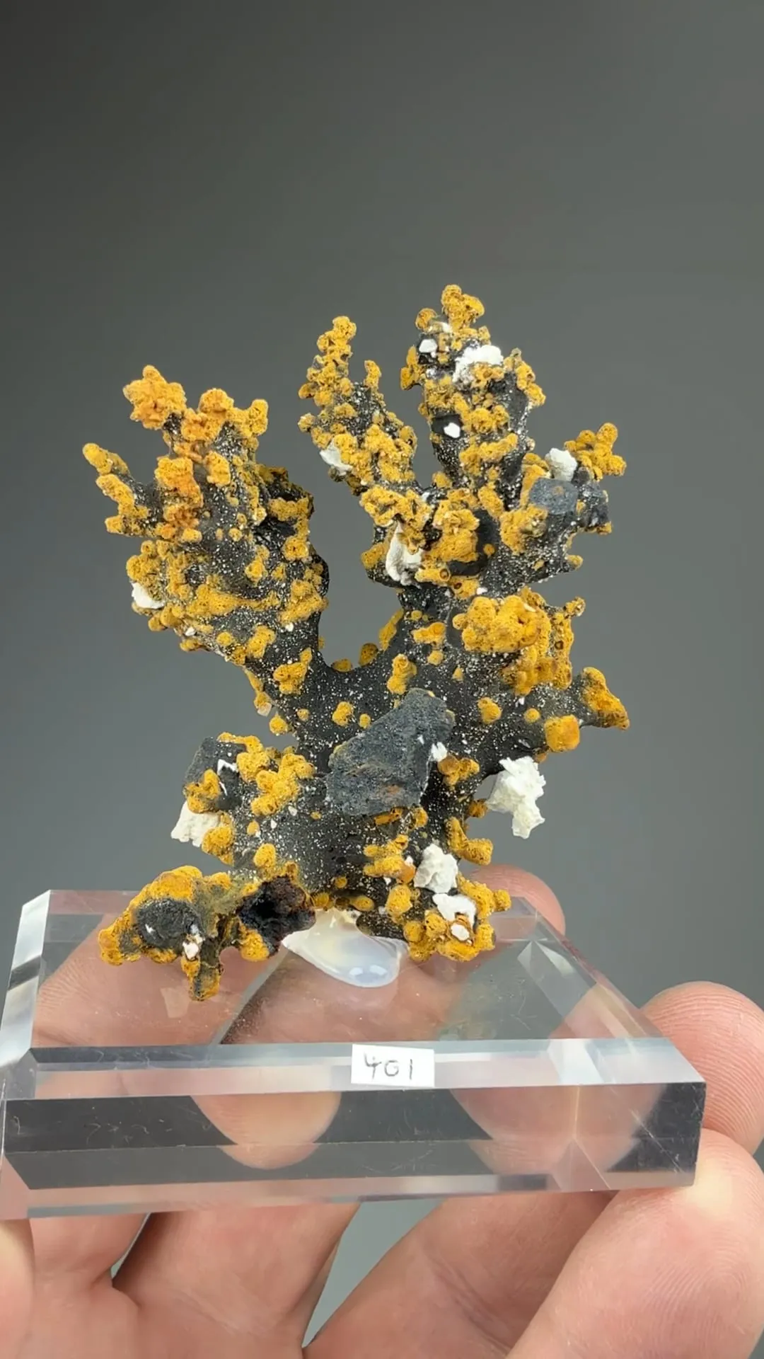 Romanechite with Goethite - image 2