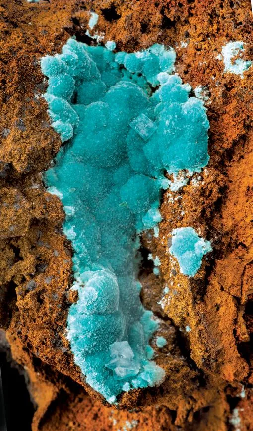 Rosasite, Calcite, limonite image