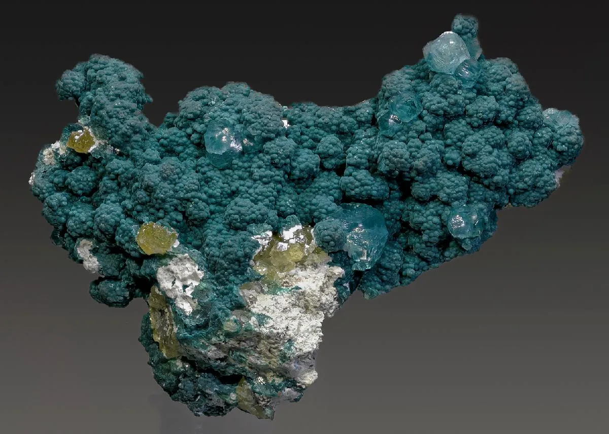 Rosasite with Smithsonite - image 1