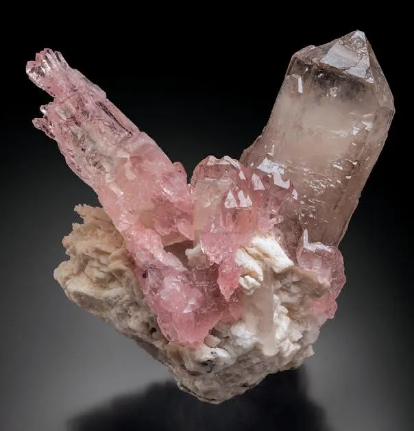 Rose Quartz, colorless Quartz - image 1