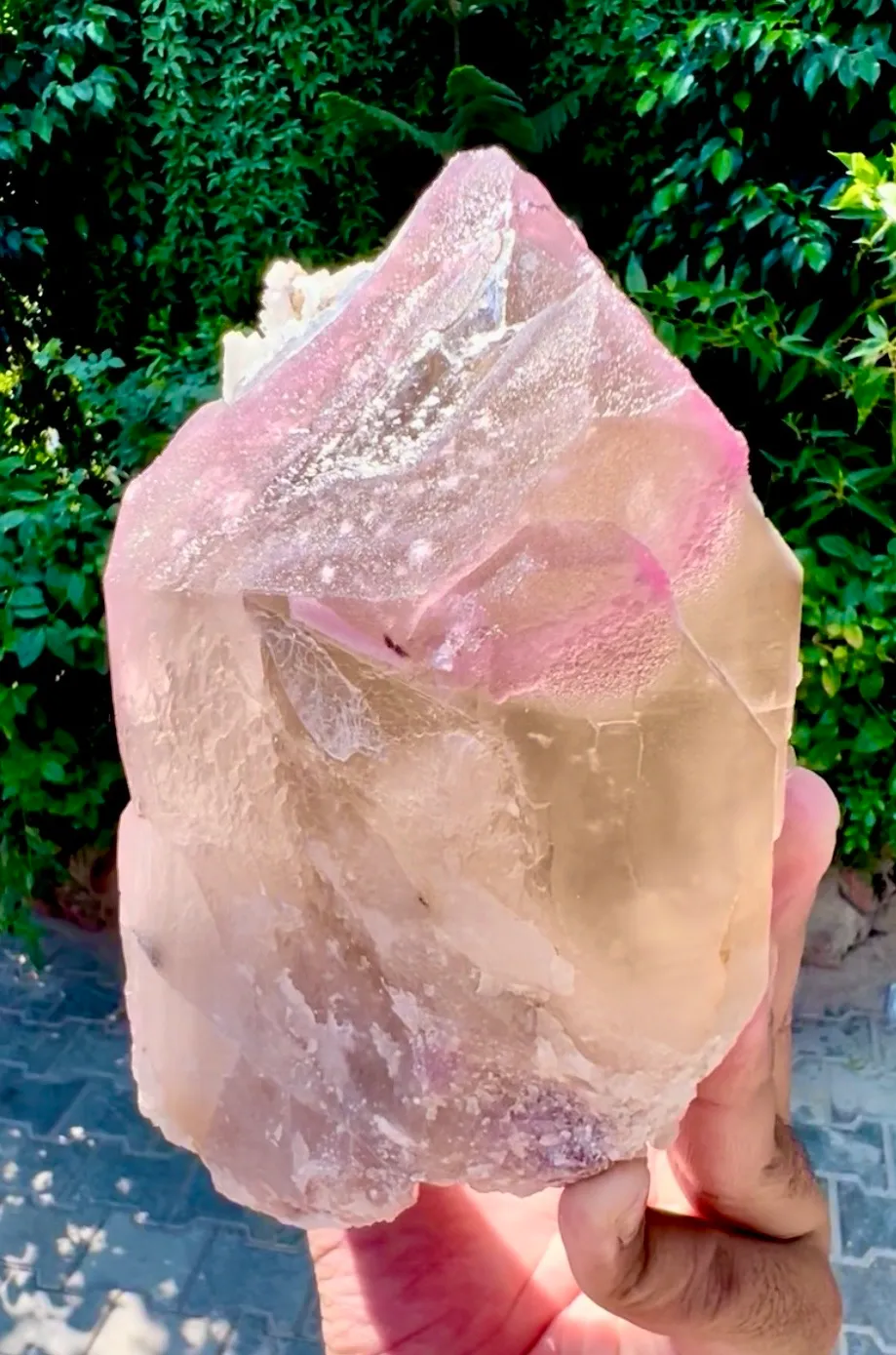 Rose quartz from Afghanistan, Nuristan, Paprok - image 2