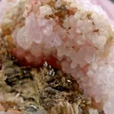 Rose quartz with Eosphorite from Brasil - image 5