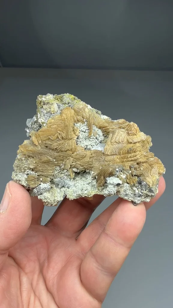 Roweite from Chifeng City, Inner Mongolia, China - image 2