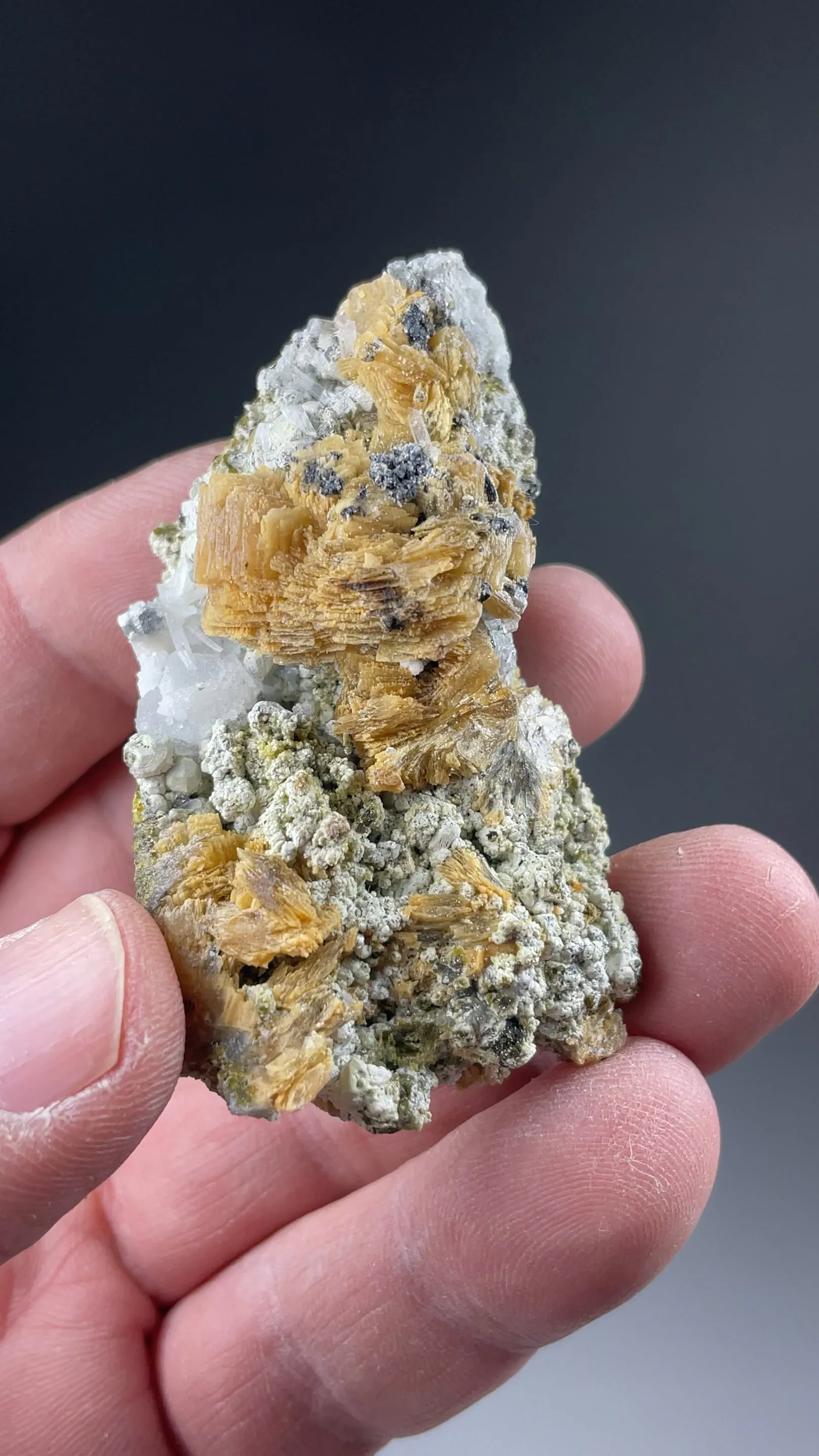 Roweite with Olshanskyite, Andradite, Calcite - image 2