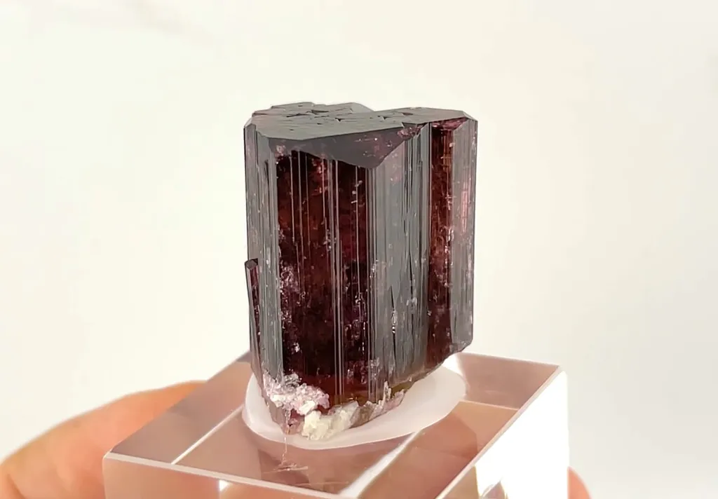 Rubellite (Elbaite) - image 5