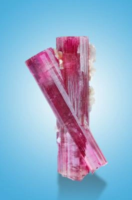 Rubellite from Cruzeiro mine, São José da Safira, Minas Gerais, Brazil - image 2