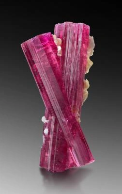 Rubellite from Cruzeiro mine, São José da Safira, Minas Gerais, Brazil image