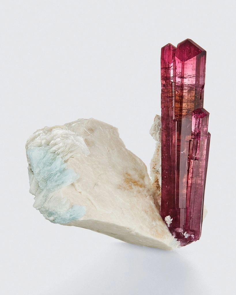Rubellite from Malkhan pegmatite field, Zabaykalsky Krai, Russia image