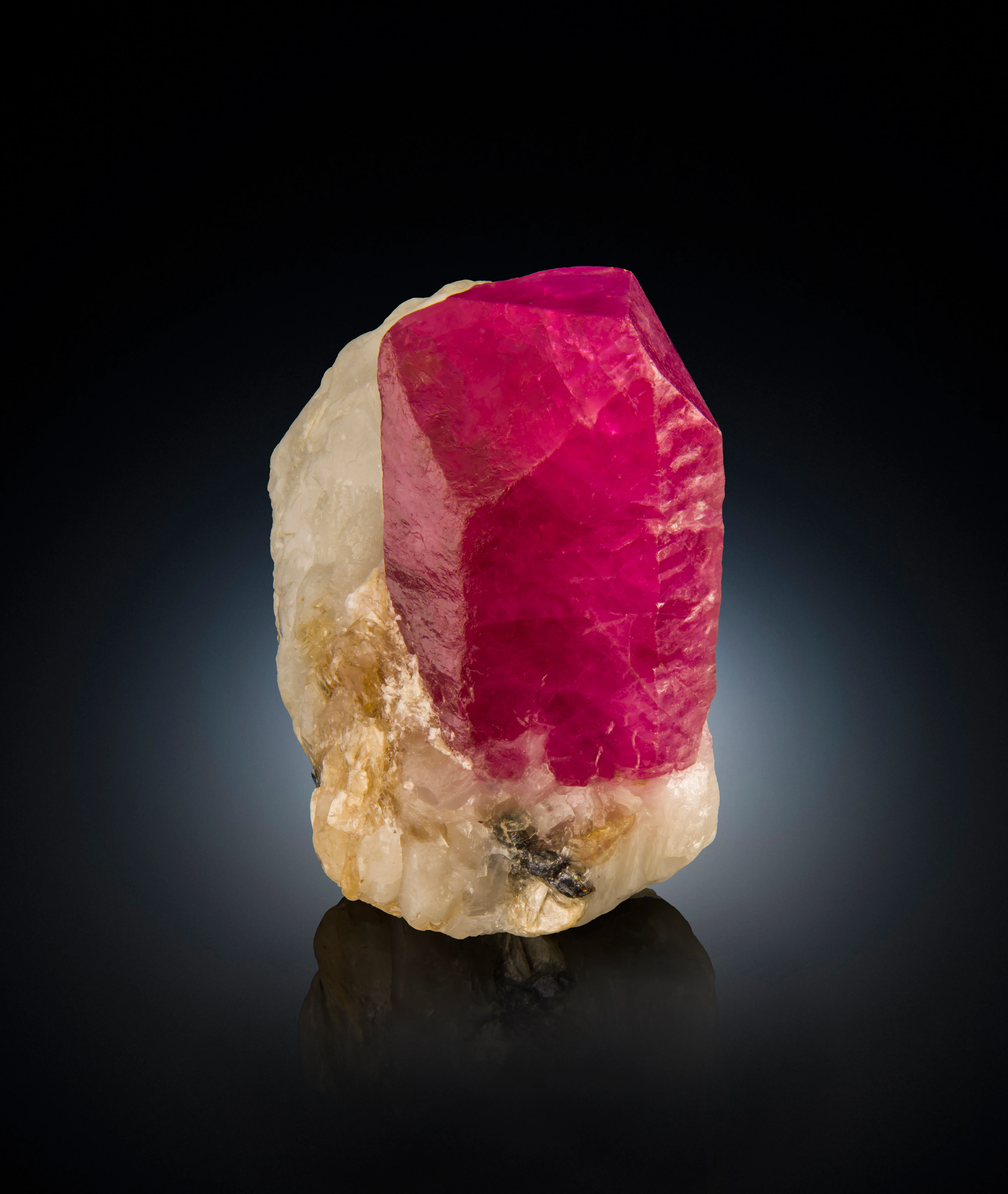 Ruby from Afghanistan, Kabul, Jegdalek ruby deposit - image 1
