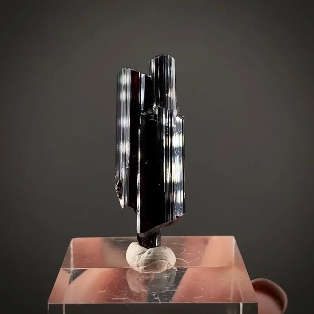 Rutile - image 2