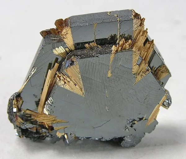 Rutile, Hematite - image 1