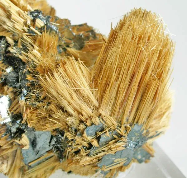 Rutile, Hematite - image 2