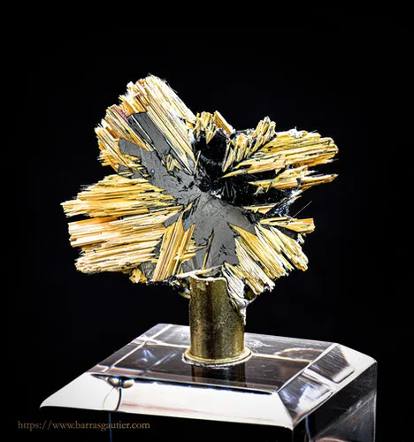 Rutile - Hematite image