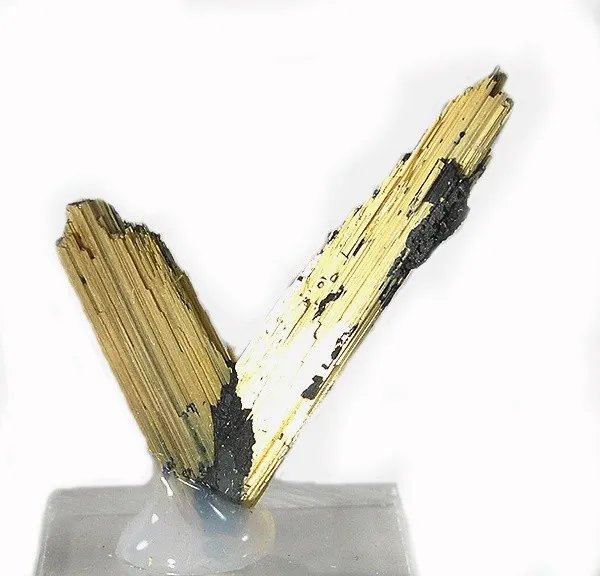 Rutile, Hematite image