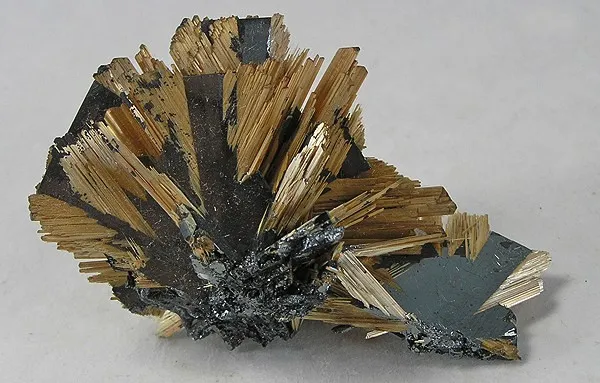 Rutile, Hematite image