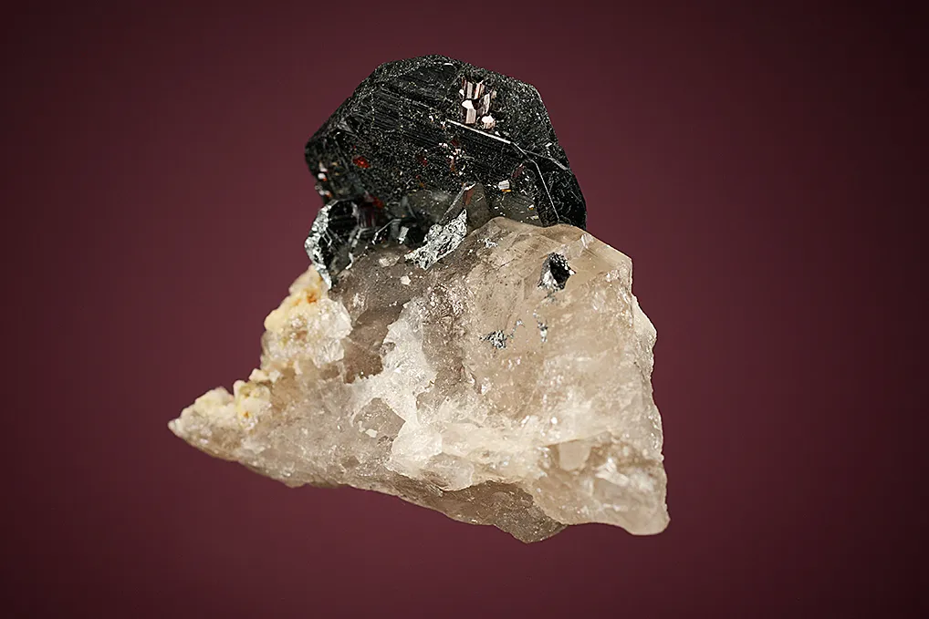 Rutile on Hematite - image 3