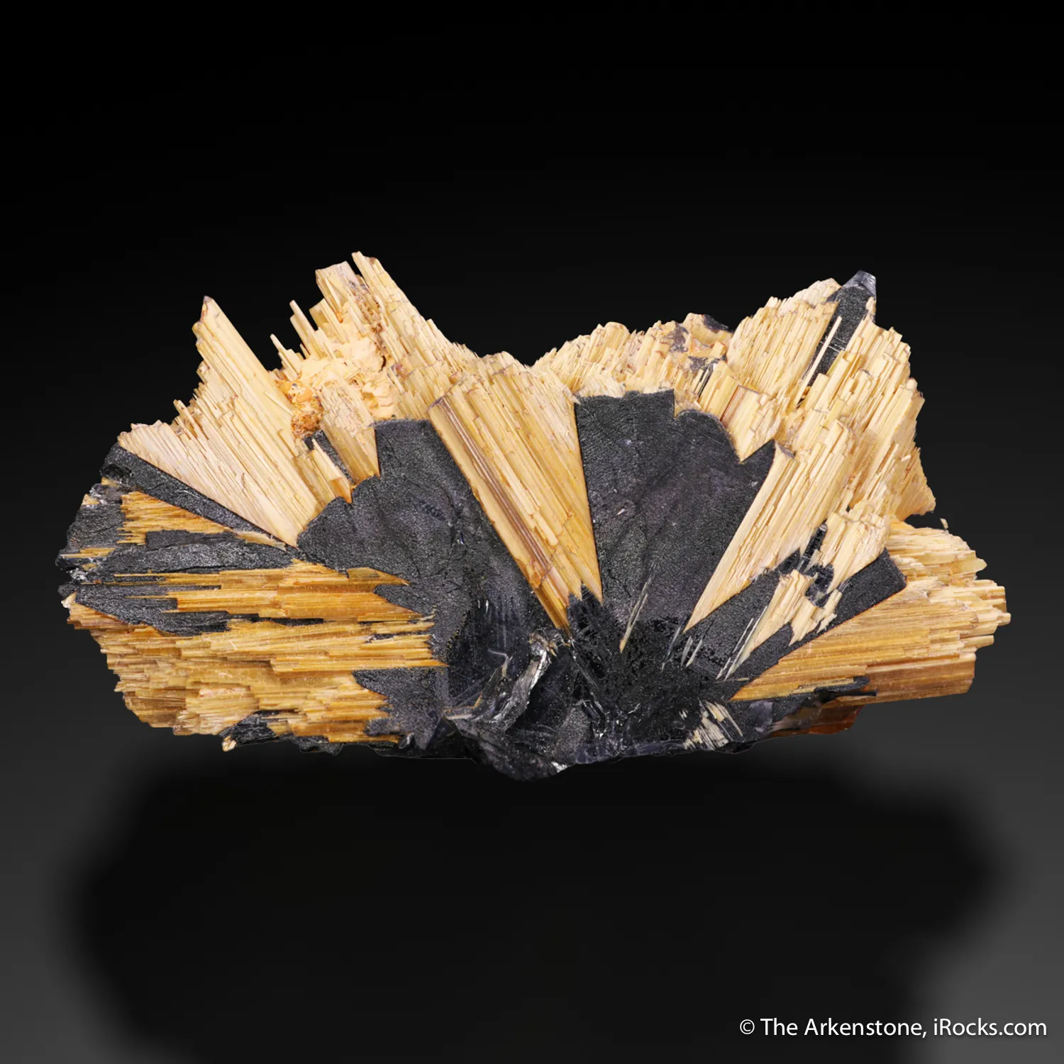 Rutile on Hematite - image 1