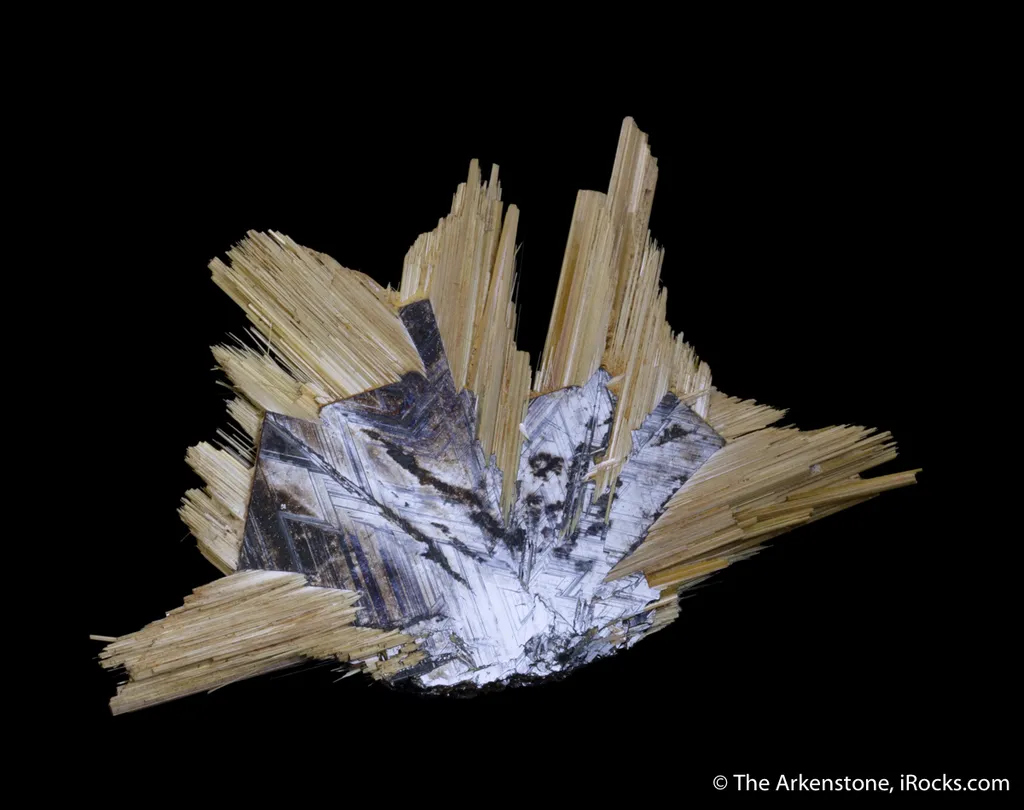 Rutile on Hematite - image 4