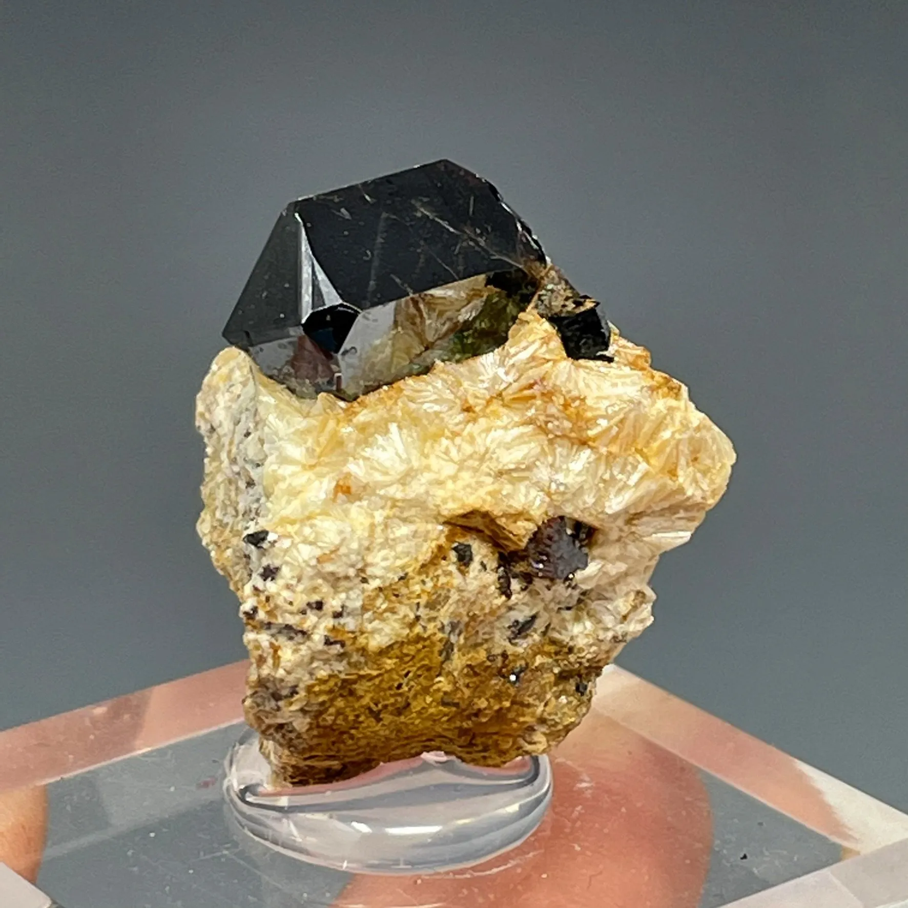 Rutile on Pyrophyllite - image 2