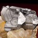 Rutile on Quartz - image 2