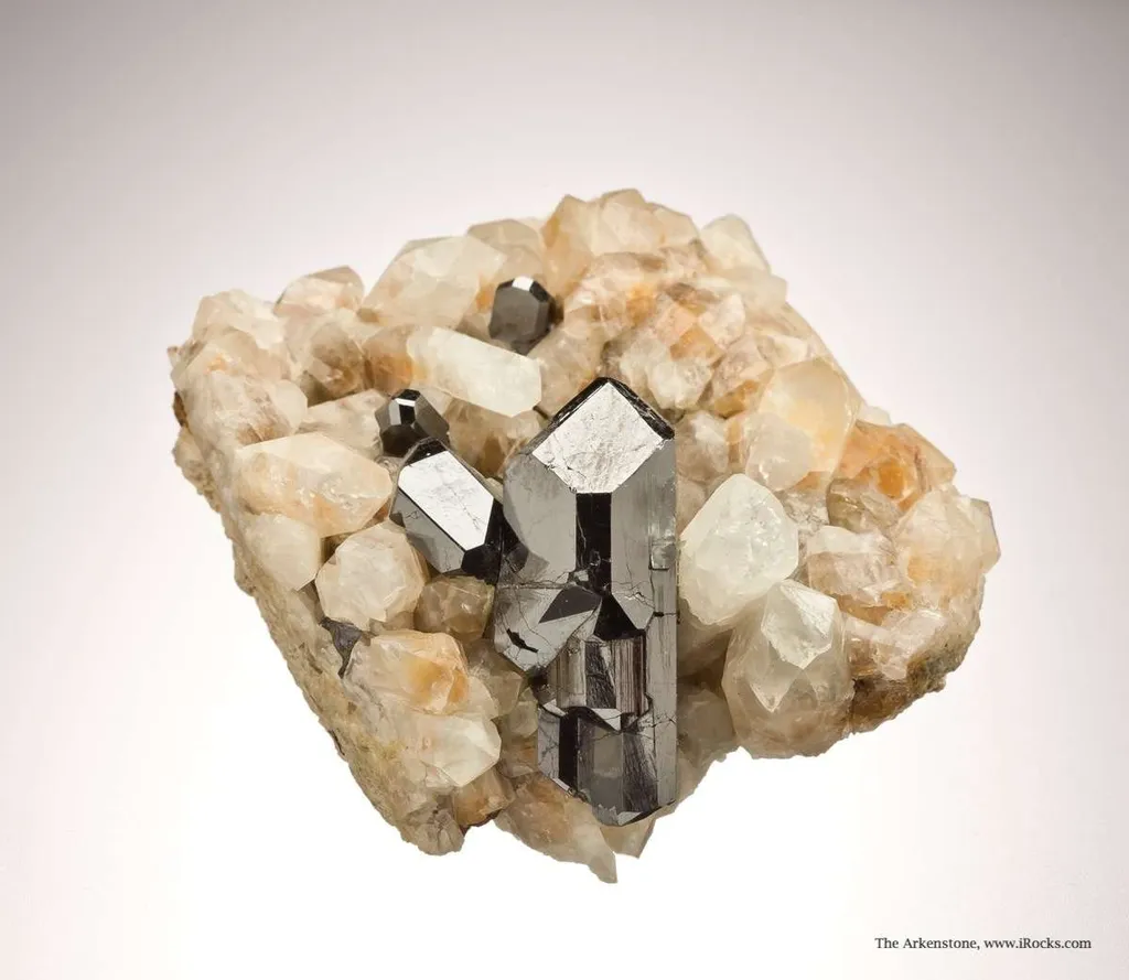 Rutile on Quartz image