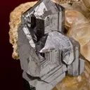 Rutile on Quartz - image 3