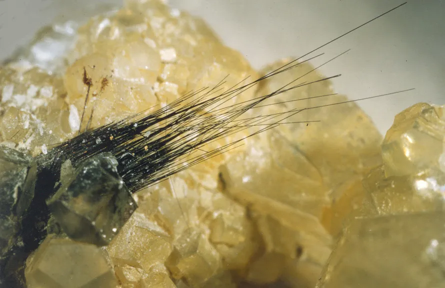 Rutile, Trimouns, Luzenac, Ariège, France image