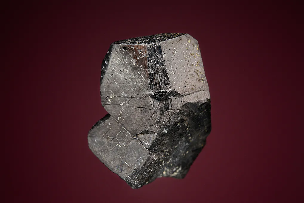 Rutile var. Strüverite - image 2