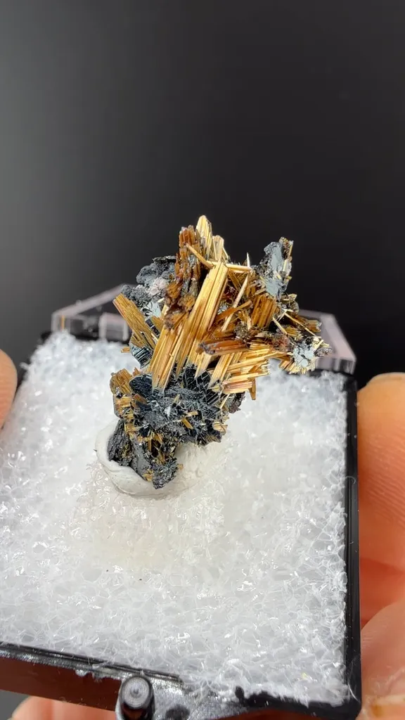 Rutile with Hematite - image 2