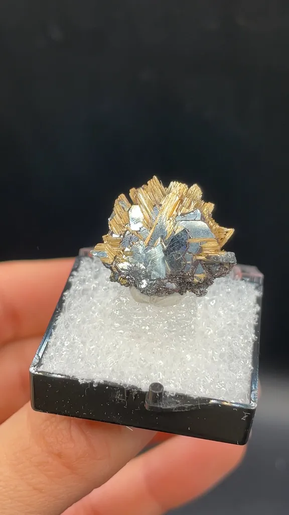 Rutile with Hematite - image 2