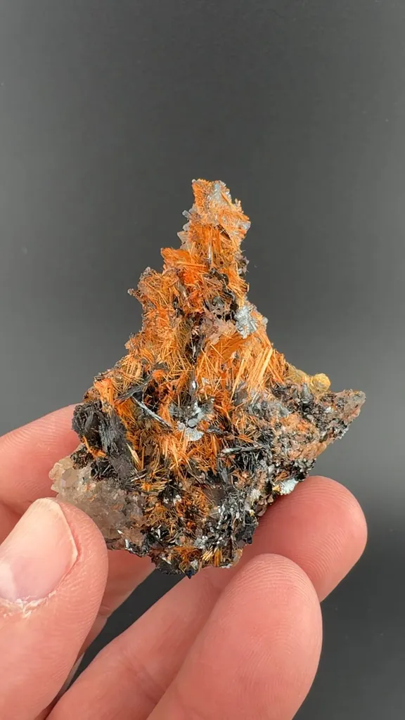 Rutile with Hematite image