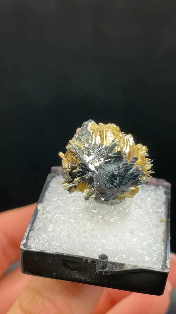 Rutile with Hematite - image 2