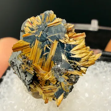 Rutile with Hematite