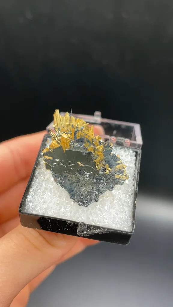 Rutile with Hematite - image 2