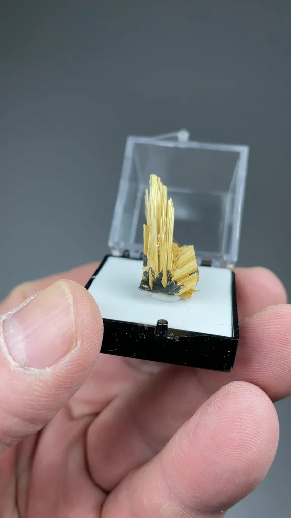Rutile with Hematite - image 2