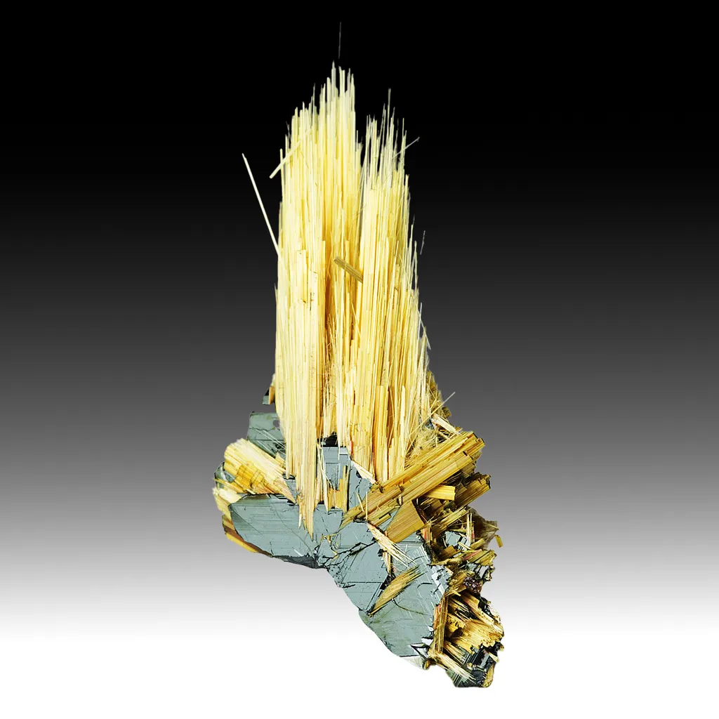 Rutile with Hematite image