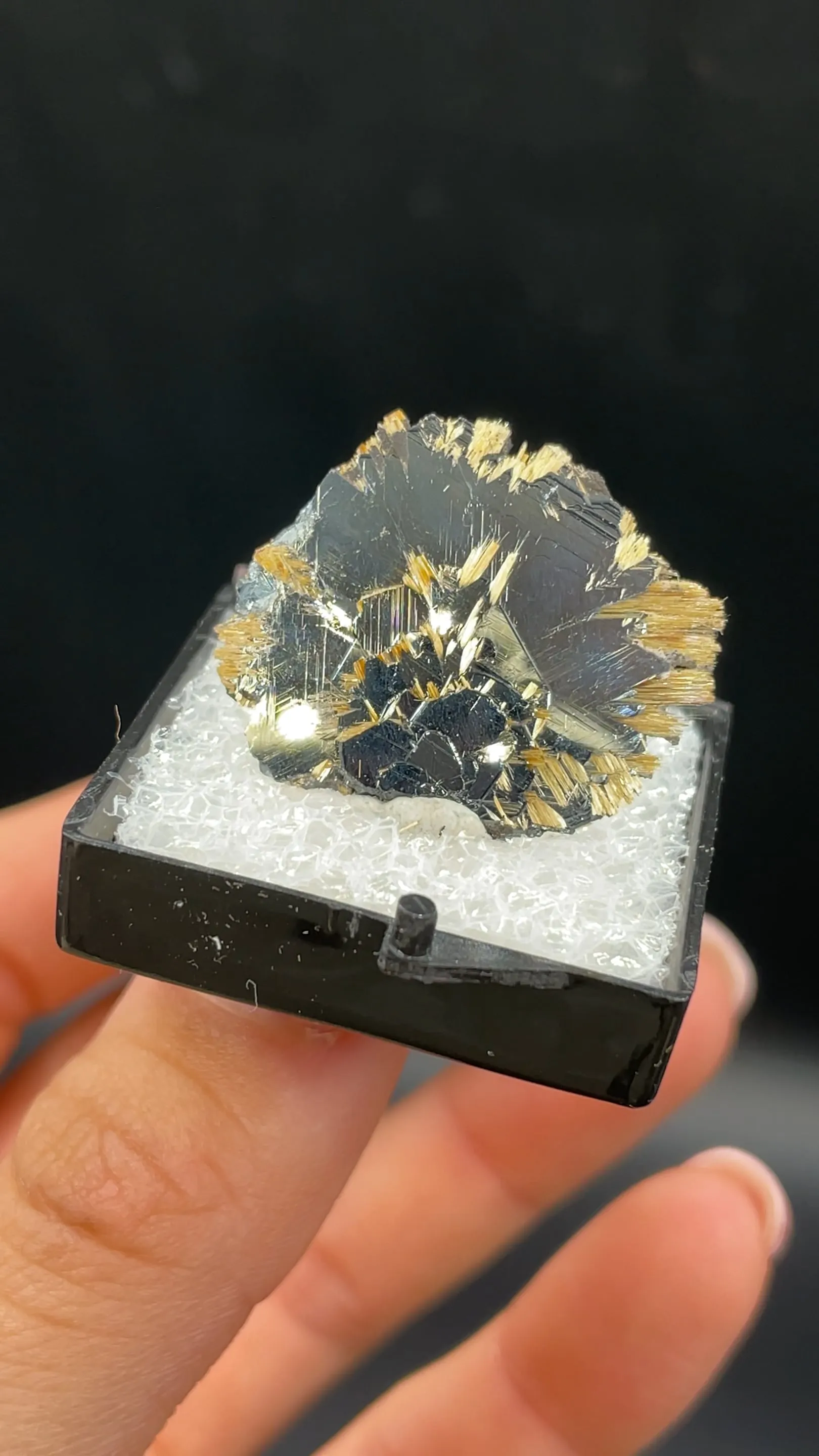 Rutile with Hematite - image 2